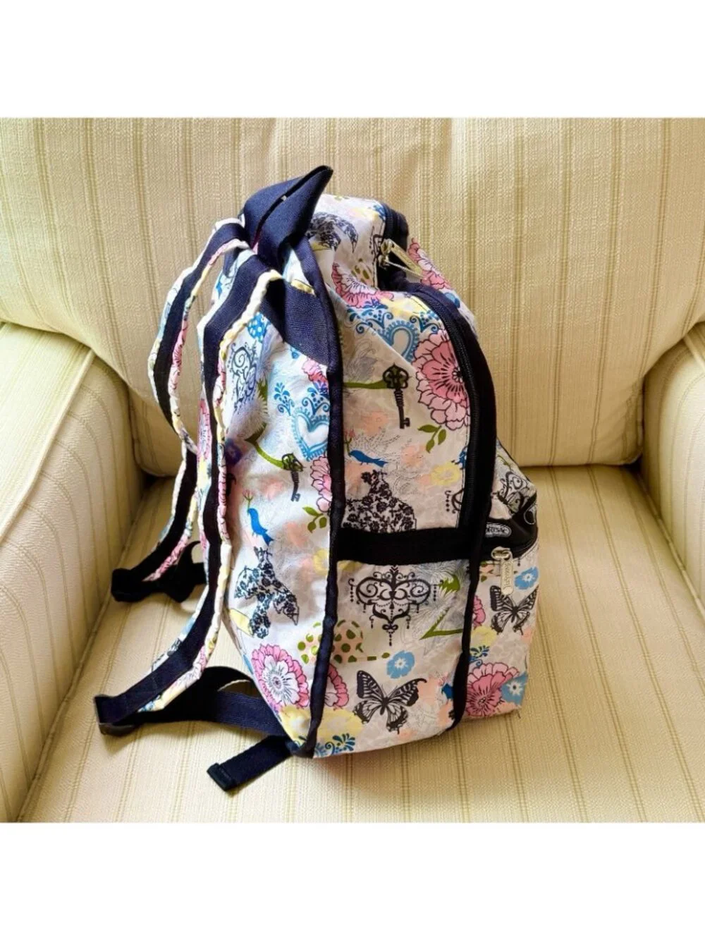 LeSportsac Backpack w/ Zip Pouch Floral Butterfly Heart Bird Design